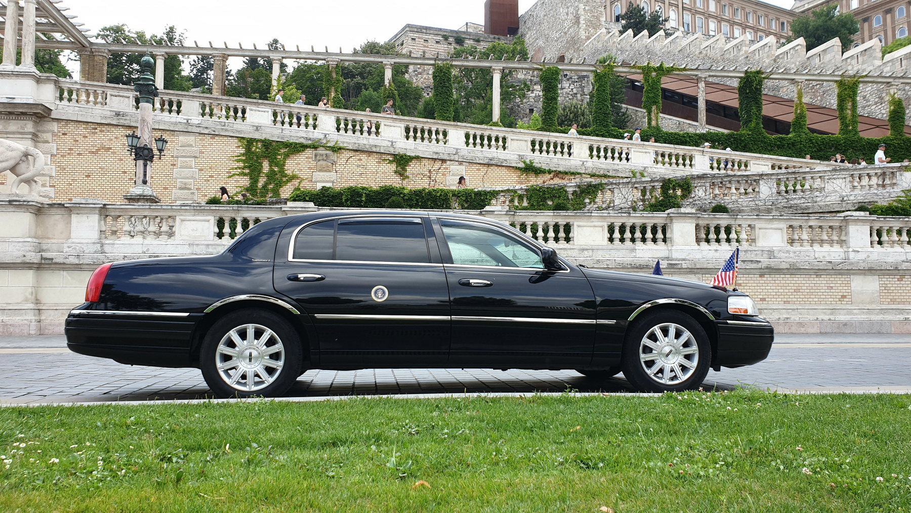 Chrysler Imperial Le Baron