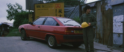 Katonai rendszámos Audiba száll Jackie Chan, bár tagadja, hogy ő szerepel a képen.