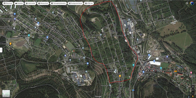 Johanngeorgenstadt a Google térképén, jelölve a bánya miatt
elbontott rész