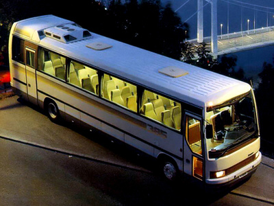 Napjaink Ikarusa a V127. Az újabb gyártású buszokról eltűnik az Ikarus logó 