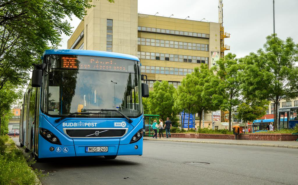 Újabb lengyel siker Magyarországon! A budapesti 3-as metrópótláson debütál hamarosan 75 darab új Solaris Urbino 18