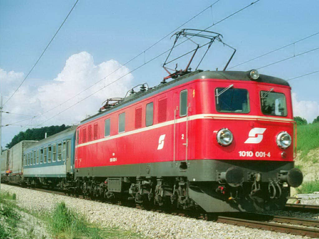 Az új emeletes RailJet vonatokat a svájci Stadler gyártja és 2026-tól állnak forgalomba