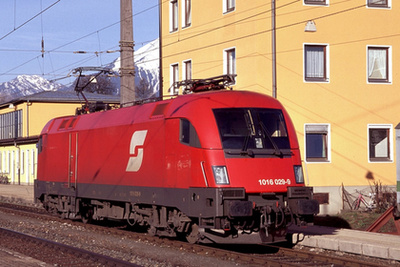 Az új emeletes RailJet vonatokat a svájci Stadler gyártja és 2026-tól állnak forgalomba