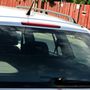Egy kombi vagy ferdehátú autó hátsó ablakára egészen sűrű dzsuva jut, nem csoda, ha az ablaktörlő mély nyomot hagy az üvegben