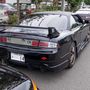 Húszéves Nissan Silvia diszkrét szárnnyal és küszöbökkel. Ja, és diffúzorral meg kipufogóval