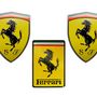 A Ferrari istálló (Scuderia Ferrari) és a Ferrari gyár emblémái