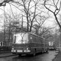 A legelső sajtós próbaúton a Városligetet is meglátogatta a két prototípus busz (fotó: MTI)