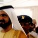 Itt pedig tőle balra a vidám Mohamed sejk, Dubai uralkodója
