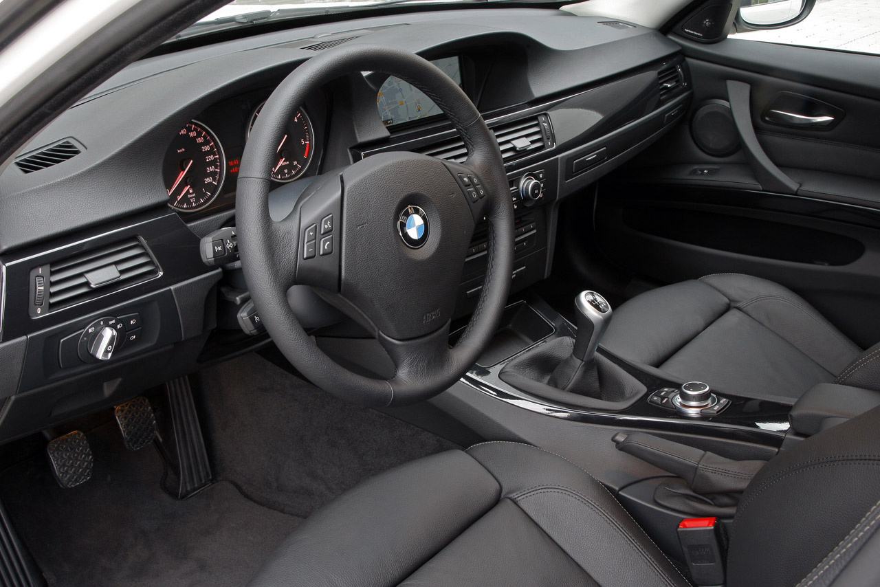 BMW Z4 sDrive35is beltér