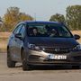Az Opel Astra kombi változata is 1,4-es turbó benzines és derekasan tűrte a nyüstölést