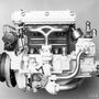 Így nézett ki a világ első kompresszoros motorja. A feltöltő a motor elején, azaz a kép jobb oldalán