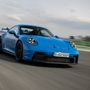 Esősorban olyan sportautók számára fejlesztették ki, mint amilyen a Porsche 911 GT3 RS is