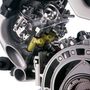 Szívócső befecskendezés az utolsó sorozatban gyártott Wankel motoros Mazda, az RX-8 motorján
