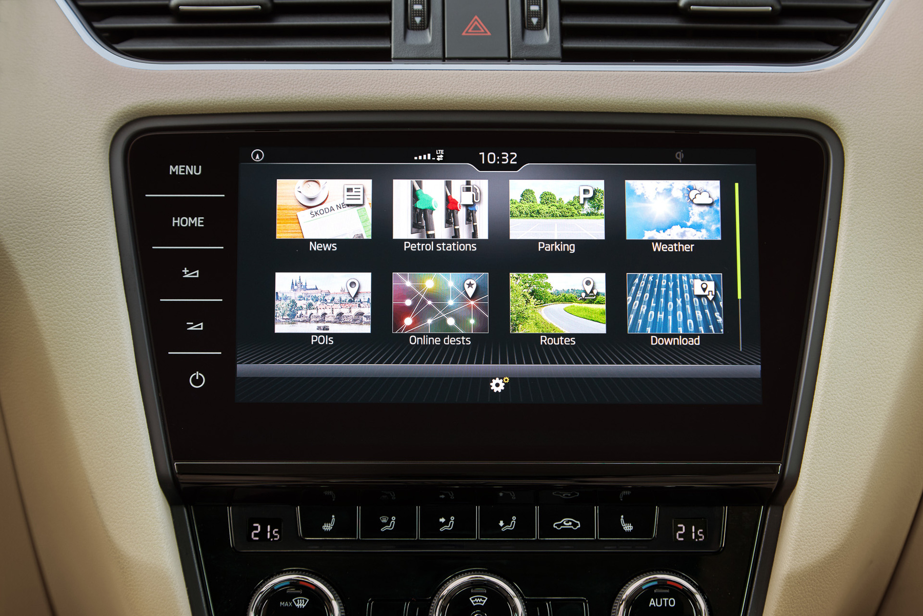Az autóról is kaphatunk információkat, akár az okostelefonunkra telepített applikáción keresztül is