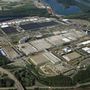 A Mercedes-Benz wörthi teherautógyára jelenleg a legnagyobb kamiongyár a világon. A magyar eTrucknak egy legalább ekkora gyára lesz Hegyeshalom mellett