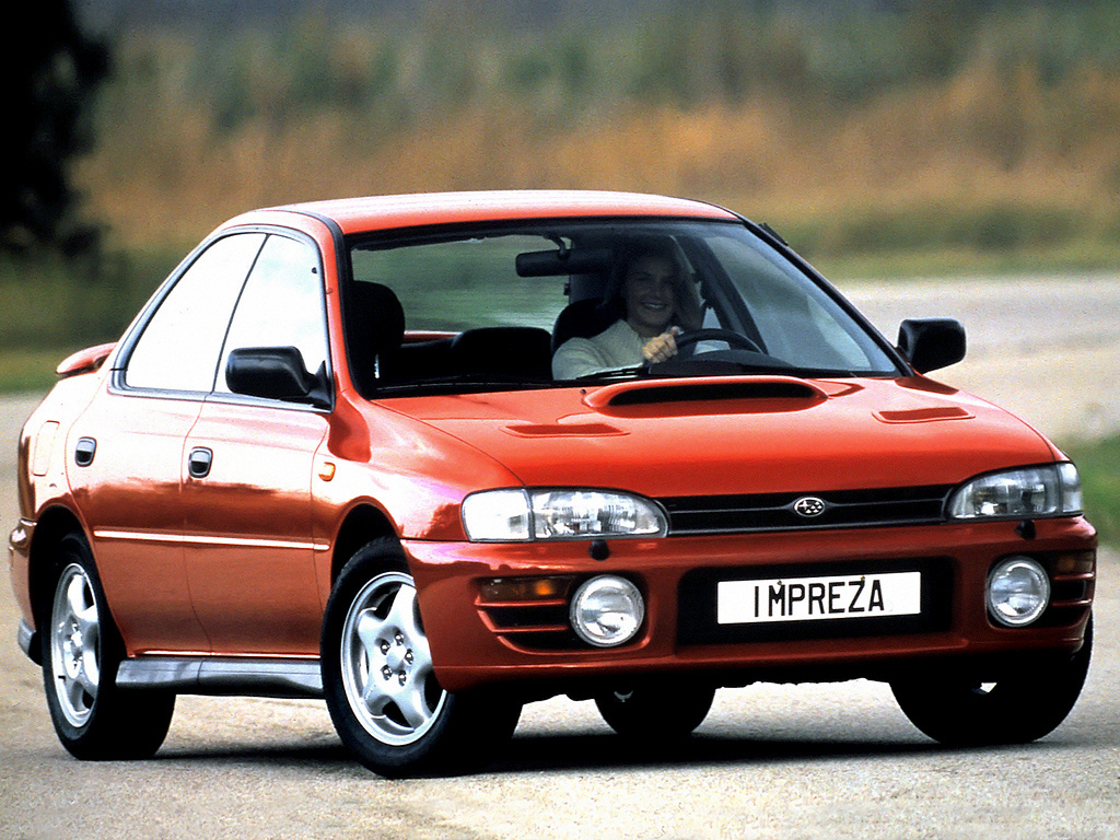 Néhány piacon a kezdetektől volt kupé Impreza, de sportváltozat csak 1997-től készült belőle. Mint a legendás 22B 