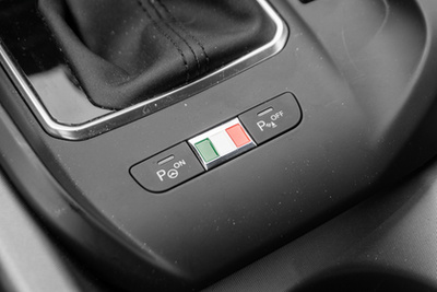 Olasz autó, olasz tájban